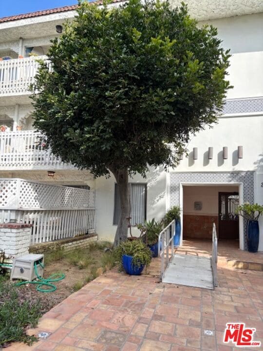 Photo - 3111 4th St Unidad 215