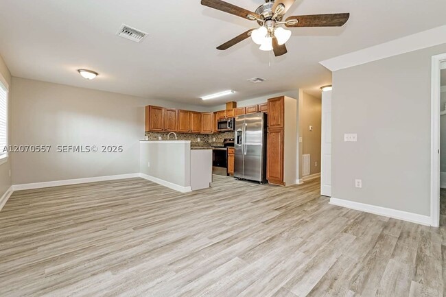 Photo - 162 Carol Susan Ln