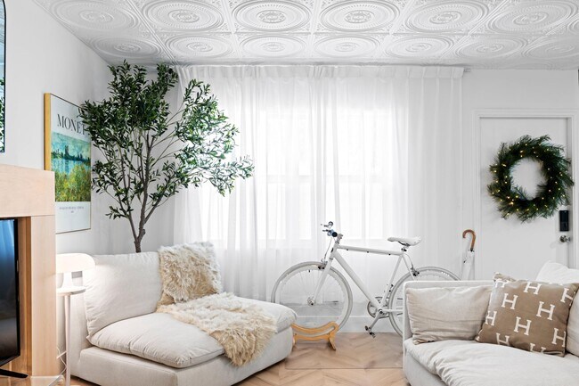 Photo - 660 Glouchester St Unidad 100