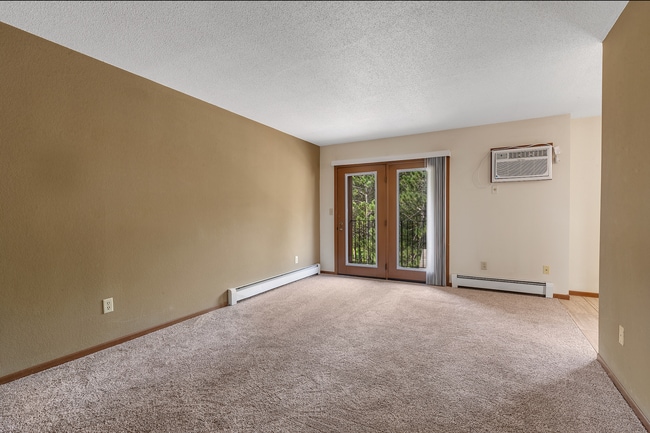 Photo - Tower Heights Unit 304