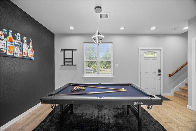 Photo - 7418 Mount St