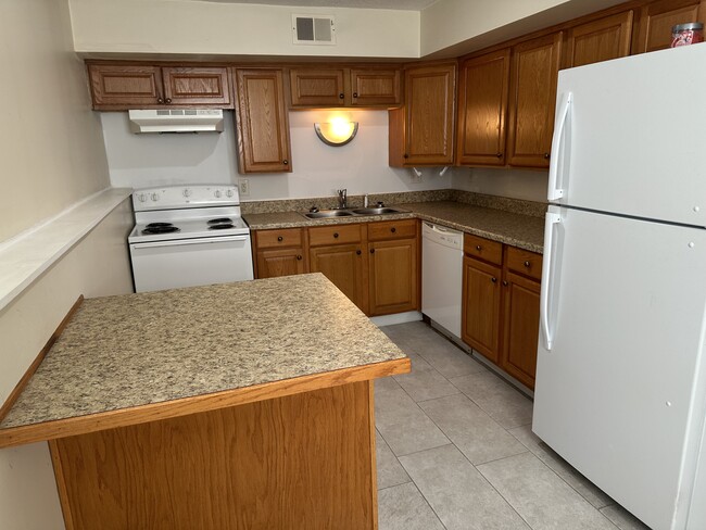 Kitchen - 3812 11th Ave Apartamentos Unidad 2