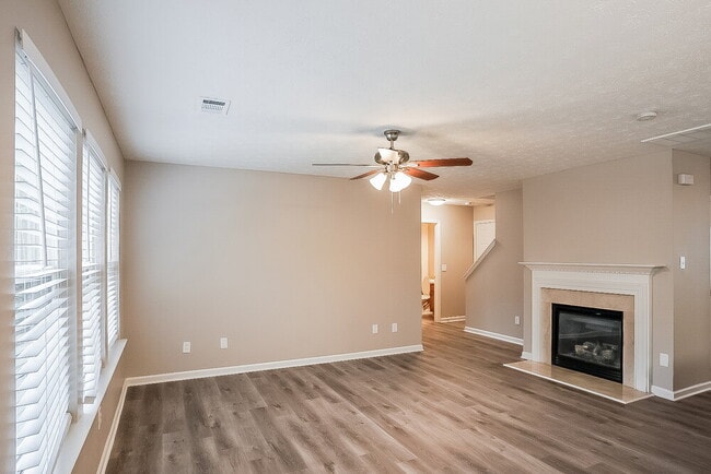 Photo - 1198 Andrews Dr