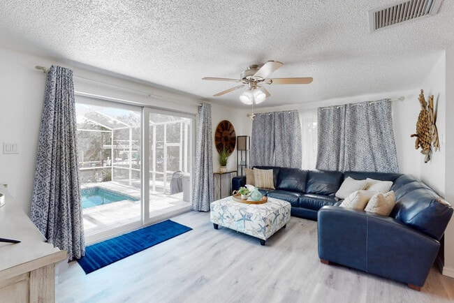 Photo - 4109 128th St W Unidad SI ID1591515P