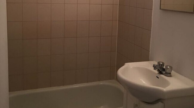 Photo - 5555 Beaucourt