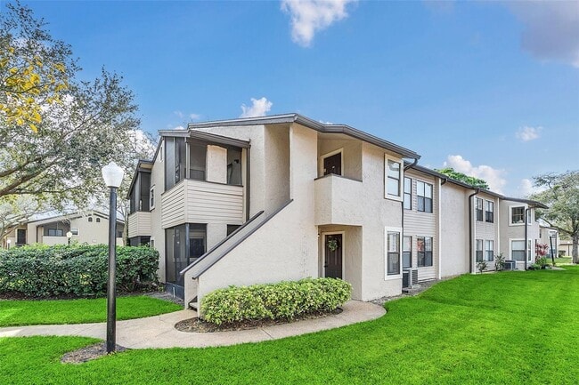 Photo - 2918 Antique Oaks Cir Unit #31