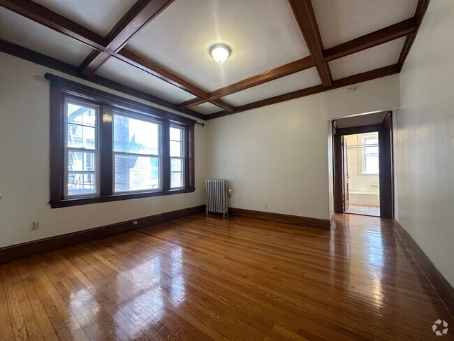 Building Photo - 1376 Commonwealth Ave Rental