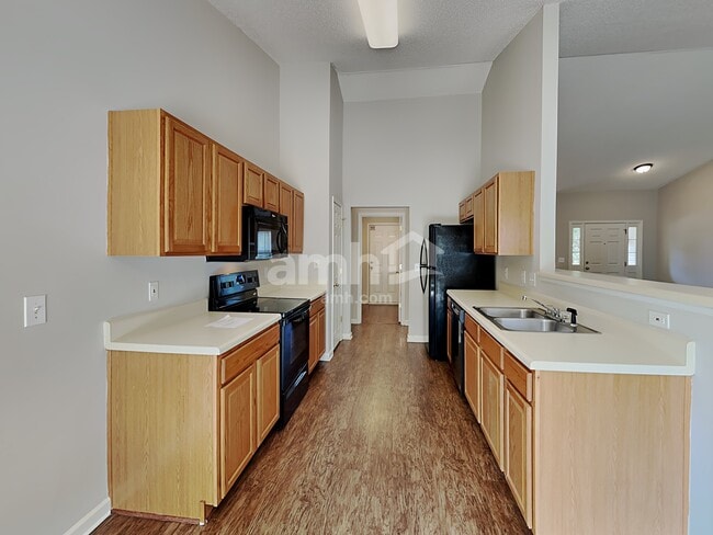 Photo - 4009 Edgeview Dr