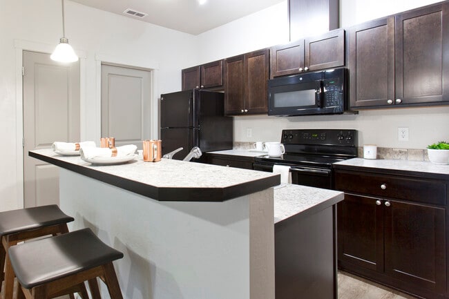 Building Photo - Residence at Tullamore Rental