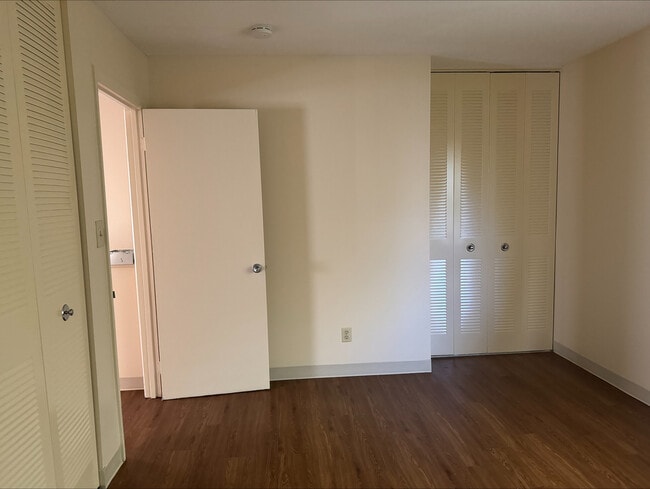 Willow Oaks Apartments
