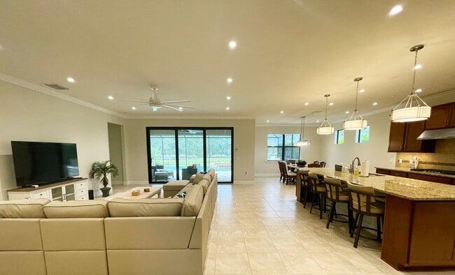 Photo - 7788 Winding Cypress Dr