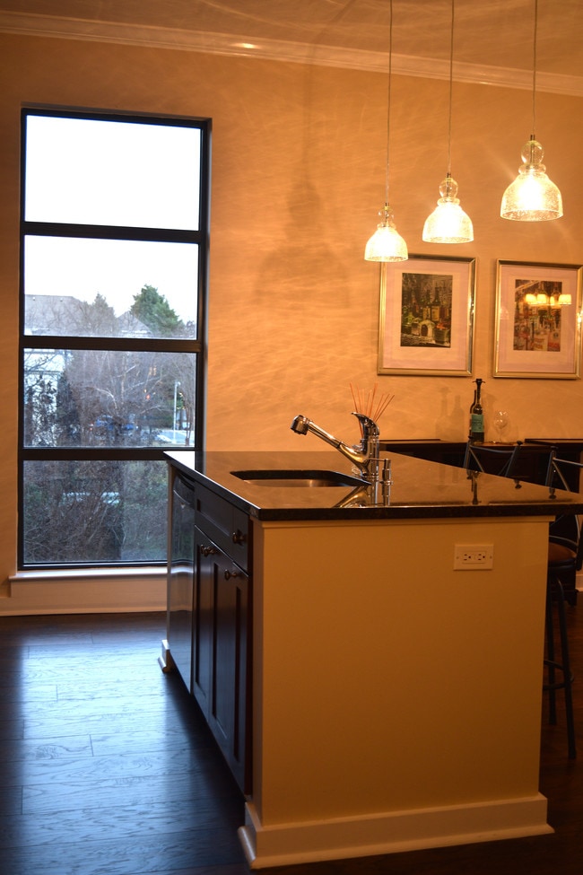 Photo - 525 E 6th St Unidad 215