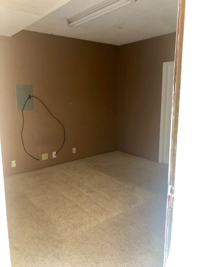 Photo - 3 BED 2 BATH NEXT TO OCCC!!