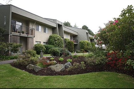 Building Photo - Kamel Point Village Apartments