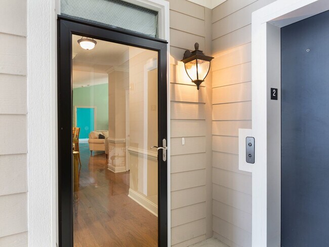 Photo - Beautiful 3 Bed 2 Bath Condo with Communit...