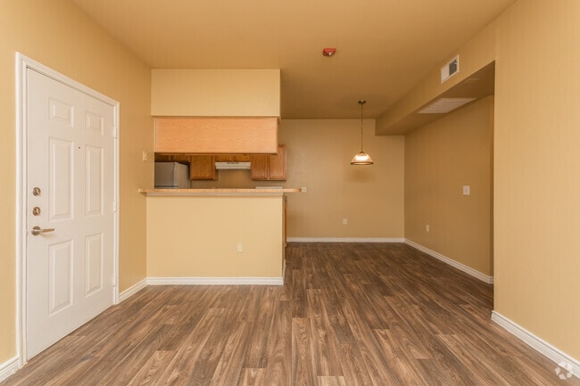 2BR, 2BA - 1031SF "The Picasso" Living & Dining - Artisan at Willow Springs