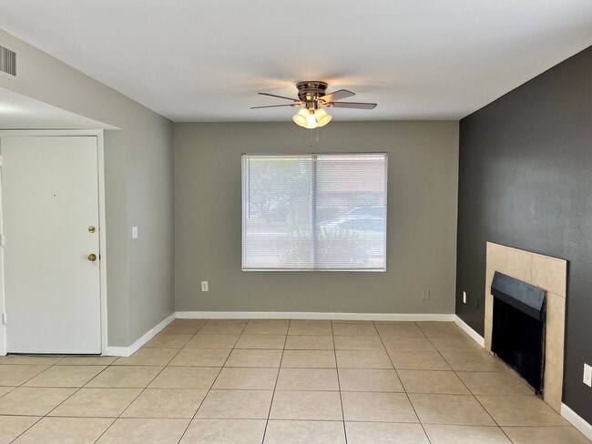 Photo - 3bd 2ba Townhouse - Recently Remodel!