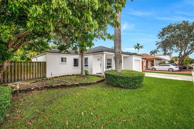 Photo - 15450 SW 143rd Ave