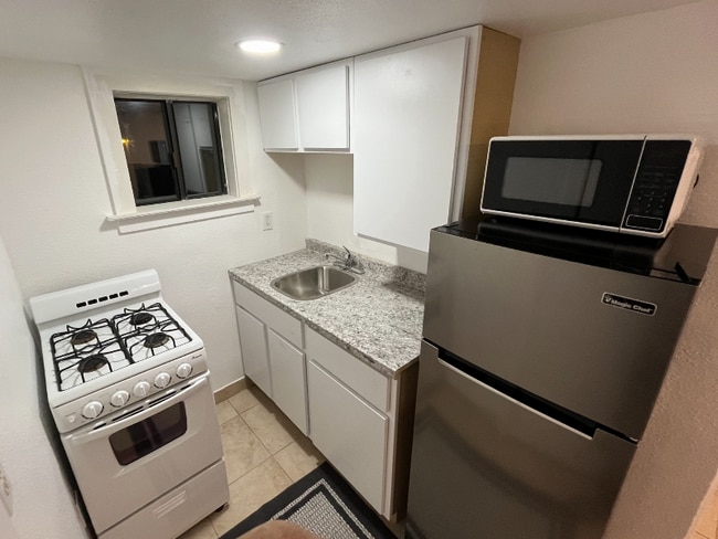 Photo - 2975 Sacramento Ave Unidad 11