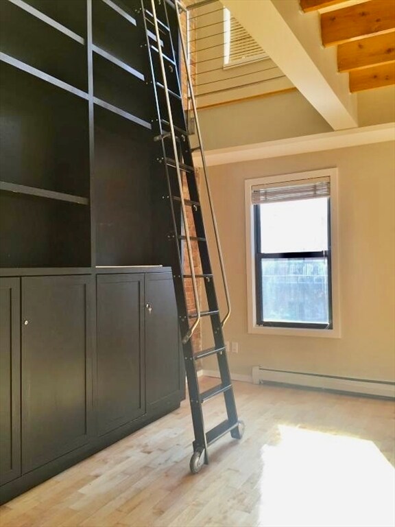 Building Photo - 35 E Concord St Unit 4 Rental