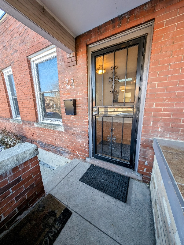 Building Photo - 22 E Bayaud Ave Rental