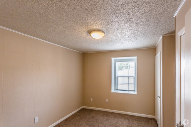 Bedroom 1 - 2BR, 1BA - 736 SF - Townhouse