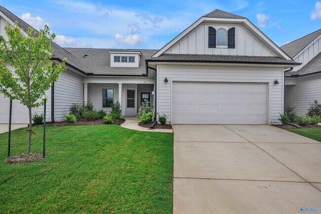 Building Photo - 118 Rugby Dr