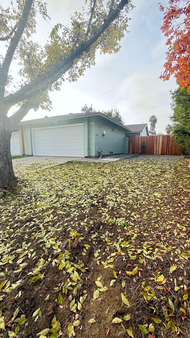 Building Photo - 2 Bedroom 1 Bath Duplex in Antioch