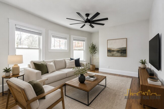 Photo - 369 Tappan St Unit 6