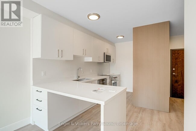 Photo - 51 George St Unité 208