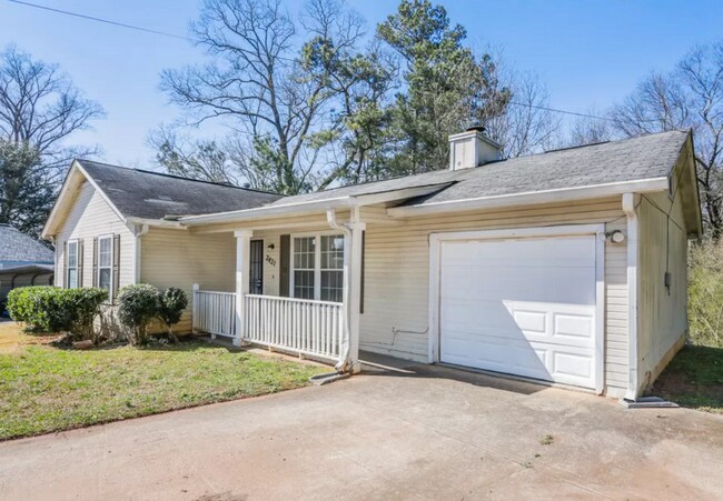 Photo - 3 bed 2 bath in Decatur!
