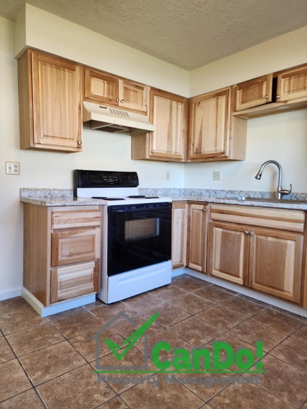 Photo - Now Available! Updated 1 bedroom, 1 bathroom apartment in Blackfoot Unit 4