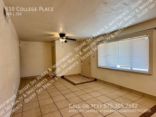 Photo - 510 College Pl