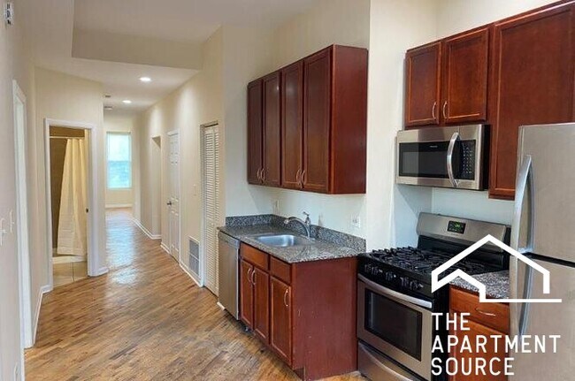 Photo - 2300 S Ridgeway Ave Unit 3N