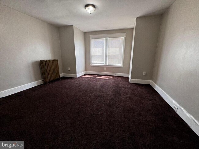 Photo - 140 E 21st St