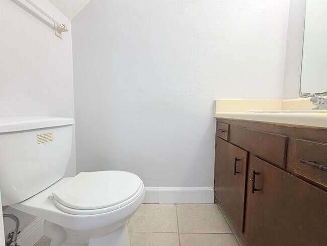 Photo - 1007 Sutor Rd