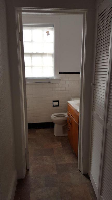 Photo - 925 Rutledge Ave
