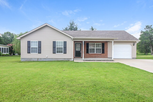 Photo - 731 Clear Cir House
