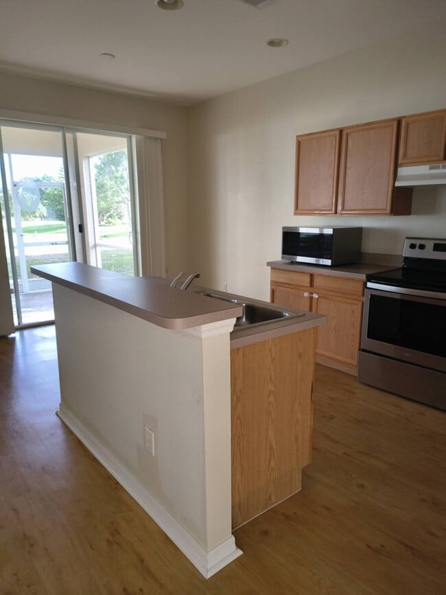 Photo - 25199 Chiclayo Ave
