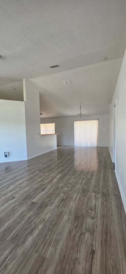 Photo - 3 Bedroom, 2 Bath Home with 2-Car Garage – 1,722 Sq Ft