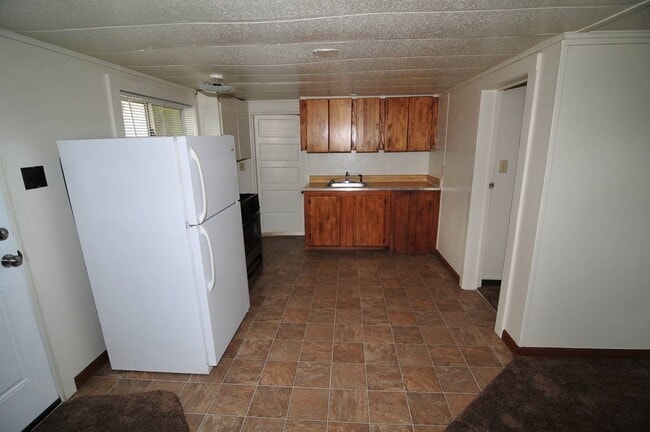 Photo - 1230 S Water St