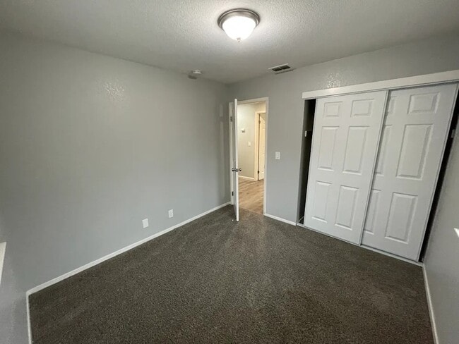 Photo - 19518 Vickie Ln