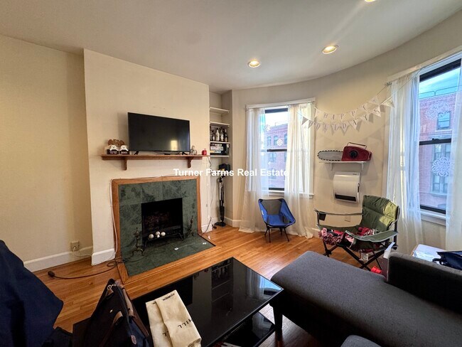 Photo - 616 Columbus Ave Unit 5