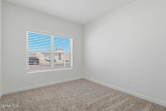 Photo - 15052 Destination Ave
