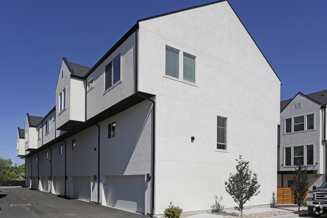 Spring Run Townhomes