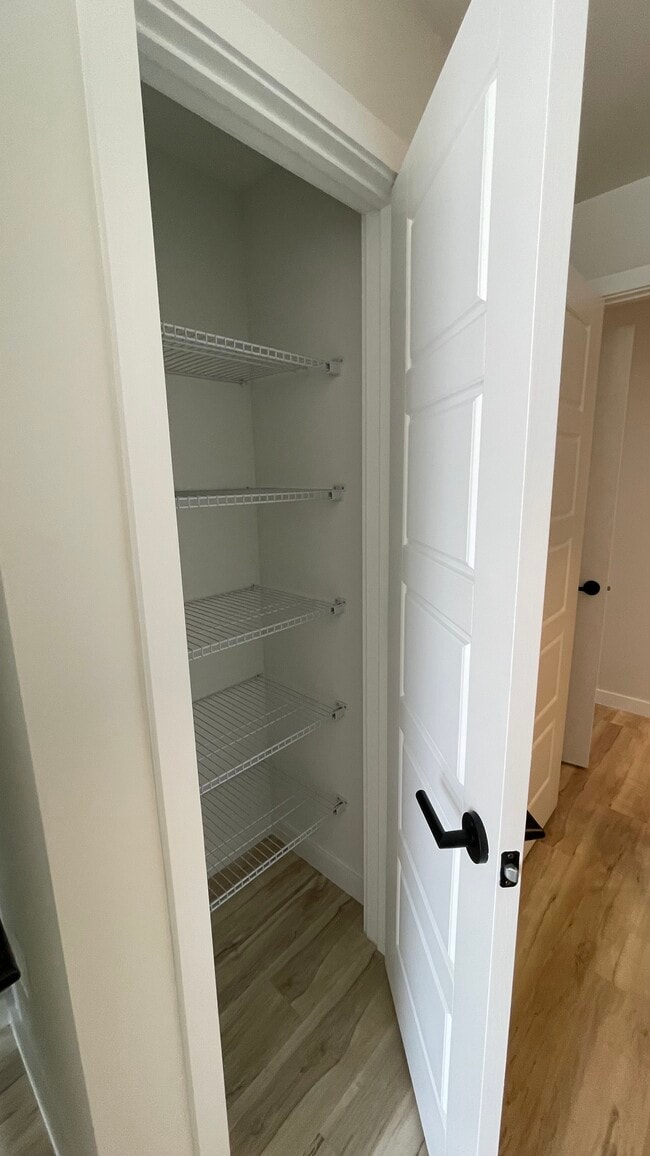 Photo - 569 SW 5th St Unit A4