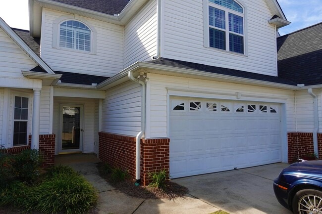 Photo - 30 Cedar Rock Dr