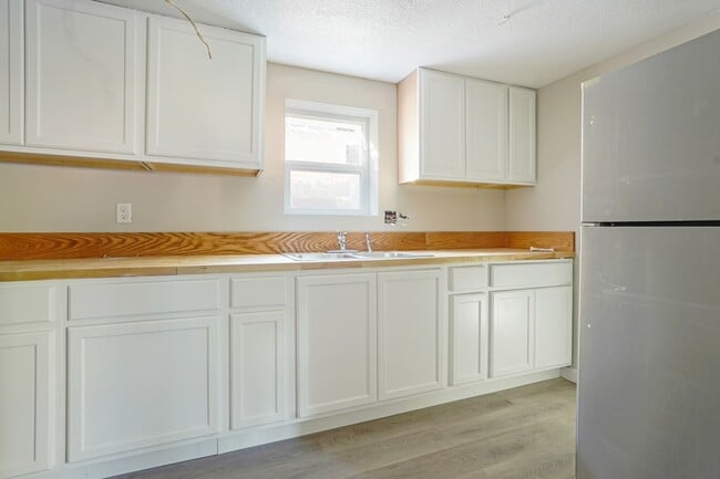 Cocina y electrodomésticos nuevos - 237 W 16th St Unidad 237 W 16th Street