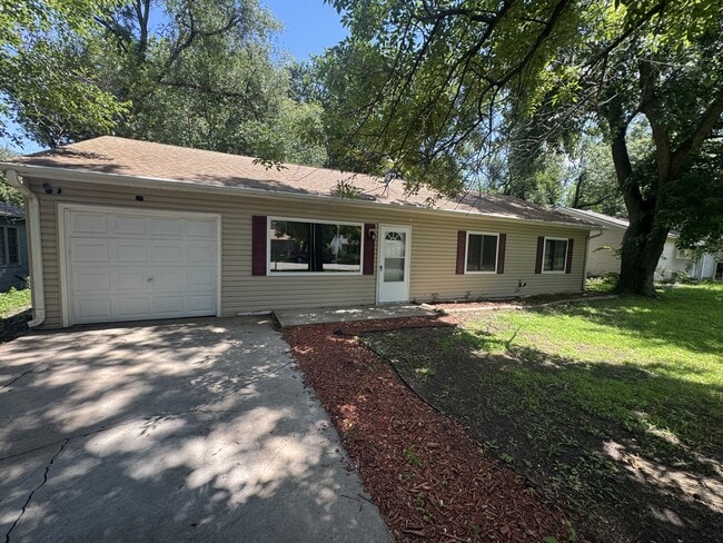 Photo - 3604 SW Kirklawn Ave