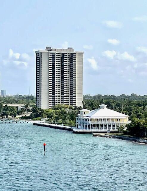 Building Photo - 5600 N Flagler Dr Unit 2103